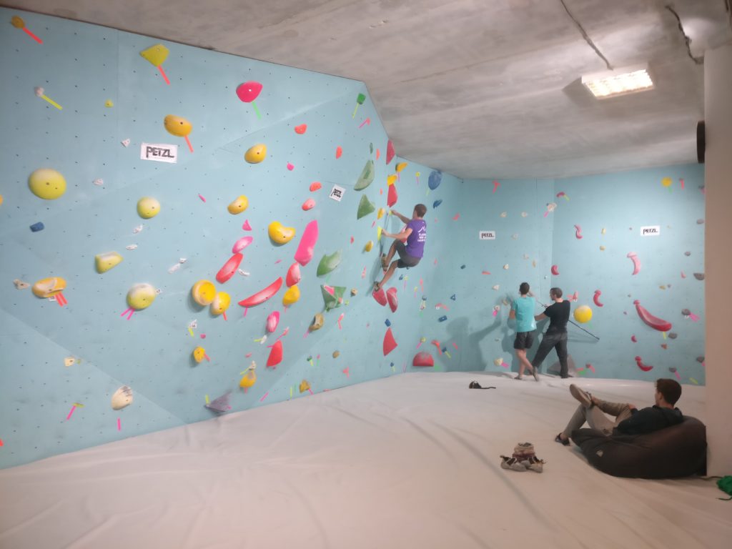 Montis Magia rock climbing gym